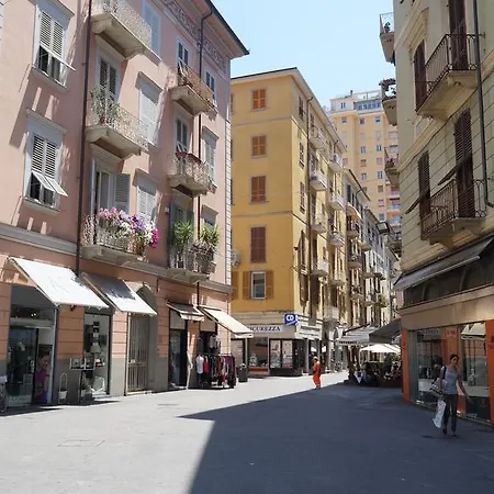 ゲストハウス Perla Del Prione