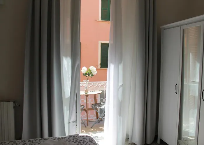 Perla Del Prione בית הארחה לה ספציה